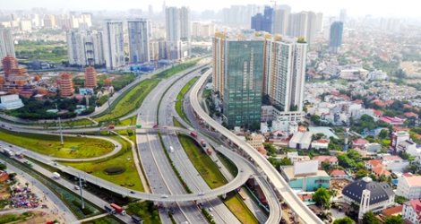 TP HCM chi 96.000 tỷ làm cao tốc, mở rộng đường để giảm kẹt xe